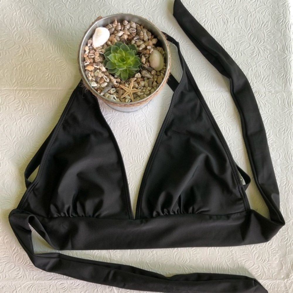 BLACK Halter Bikini Top